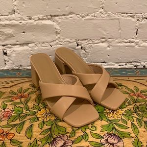 Nude Heels, Size 5.5